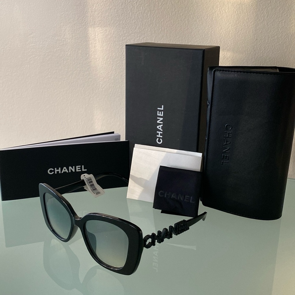 NIB Auth CHANEL dress SQUARE SUNGLASSES/glasses/frame Ref.5422BA C501/57 ITALY